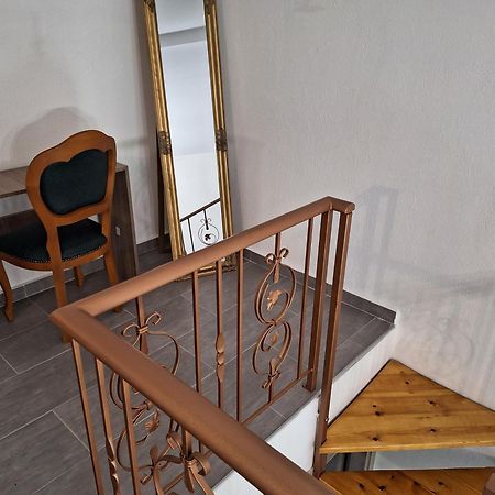 Ferienwohnung To Petrino Spiti Posidi Exterior foto